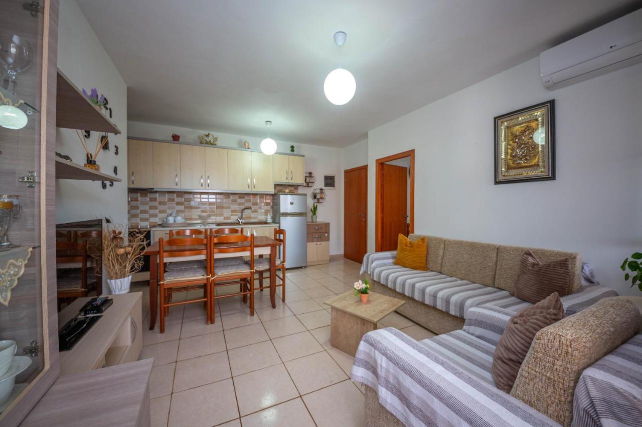 Emel Apartaments Ksamil Exterior photo