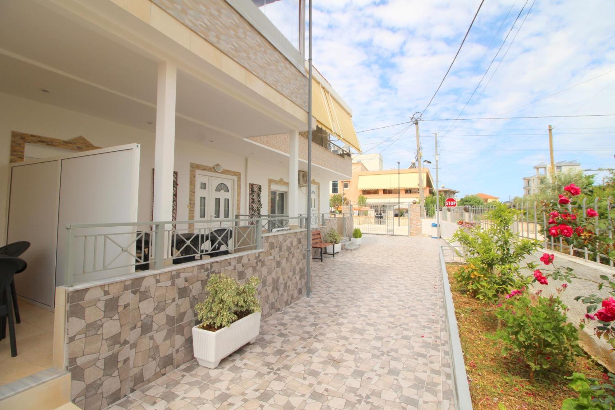 Emel Apartaments Ksamil Exterior photo