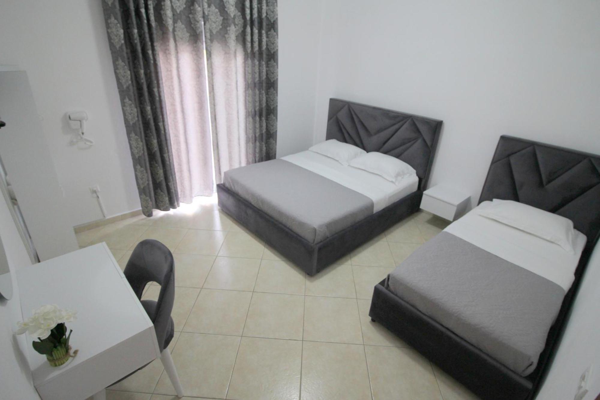 Emel Apartaments Ksamil Exterior photo